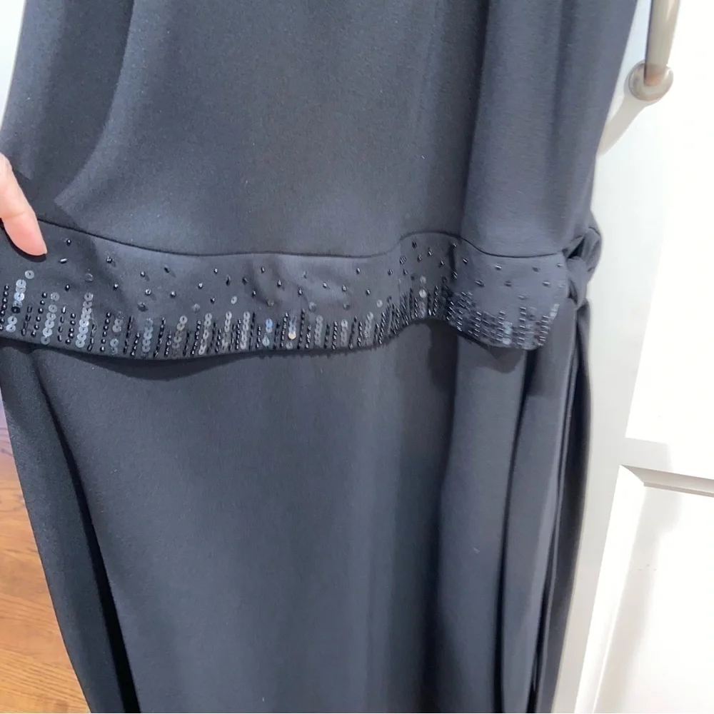 Jones New York Black Dress with beaded waist that ties Size 4